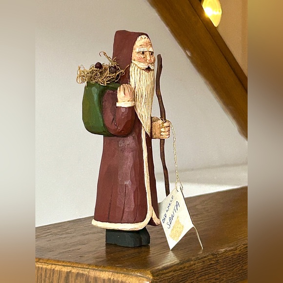 Vintage Aritsan Hand Carved Folk Art Wooden Santa Claus Decorative Xmas Figurine